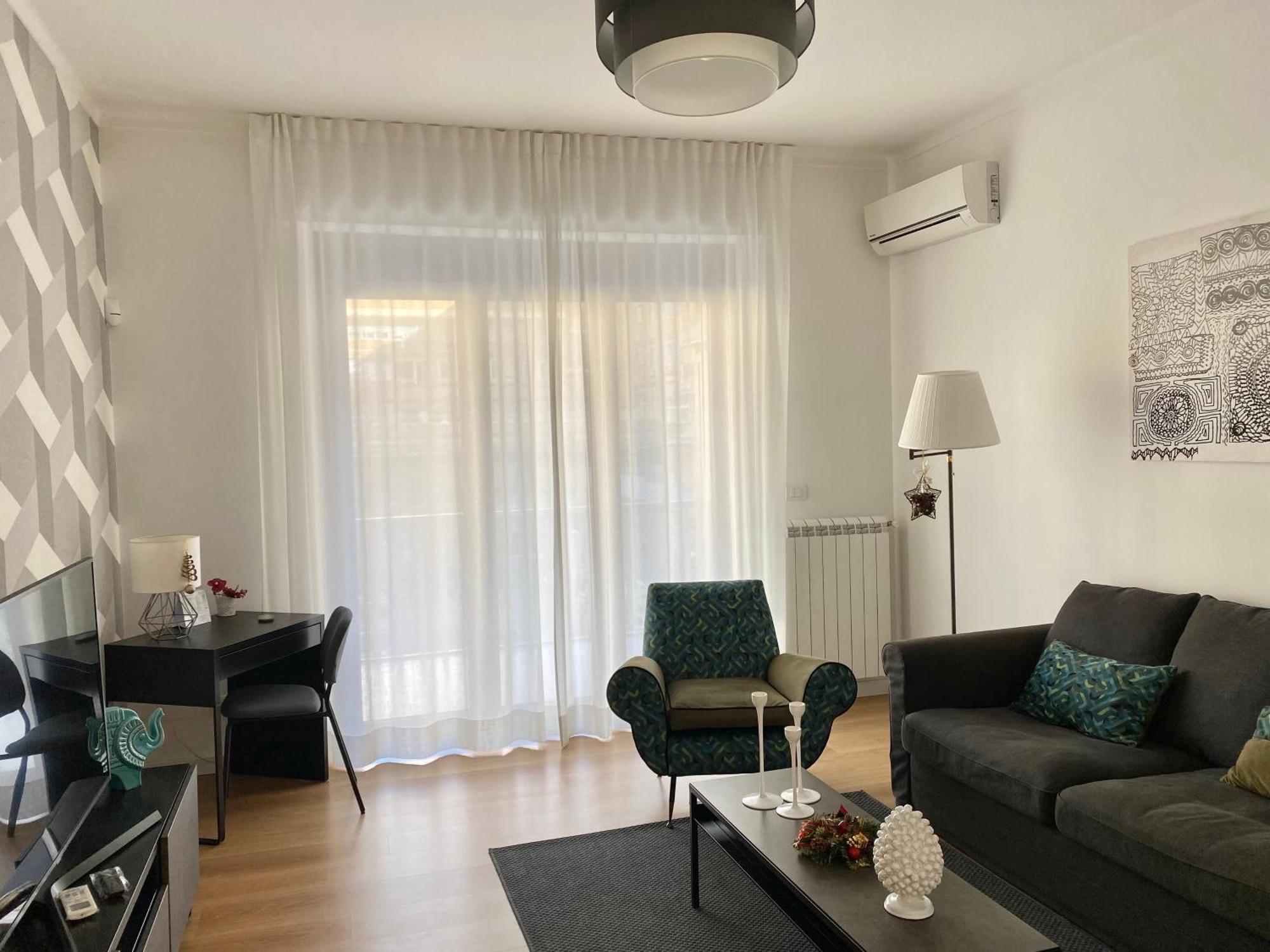 Home 22 Appartamento In Centro Storico - カターニア エクステリア 写真